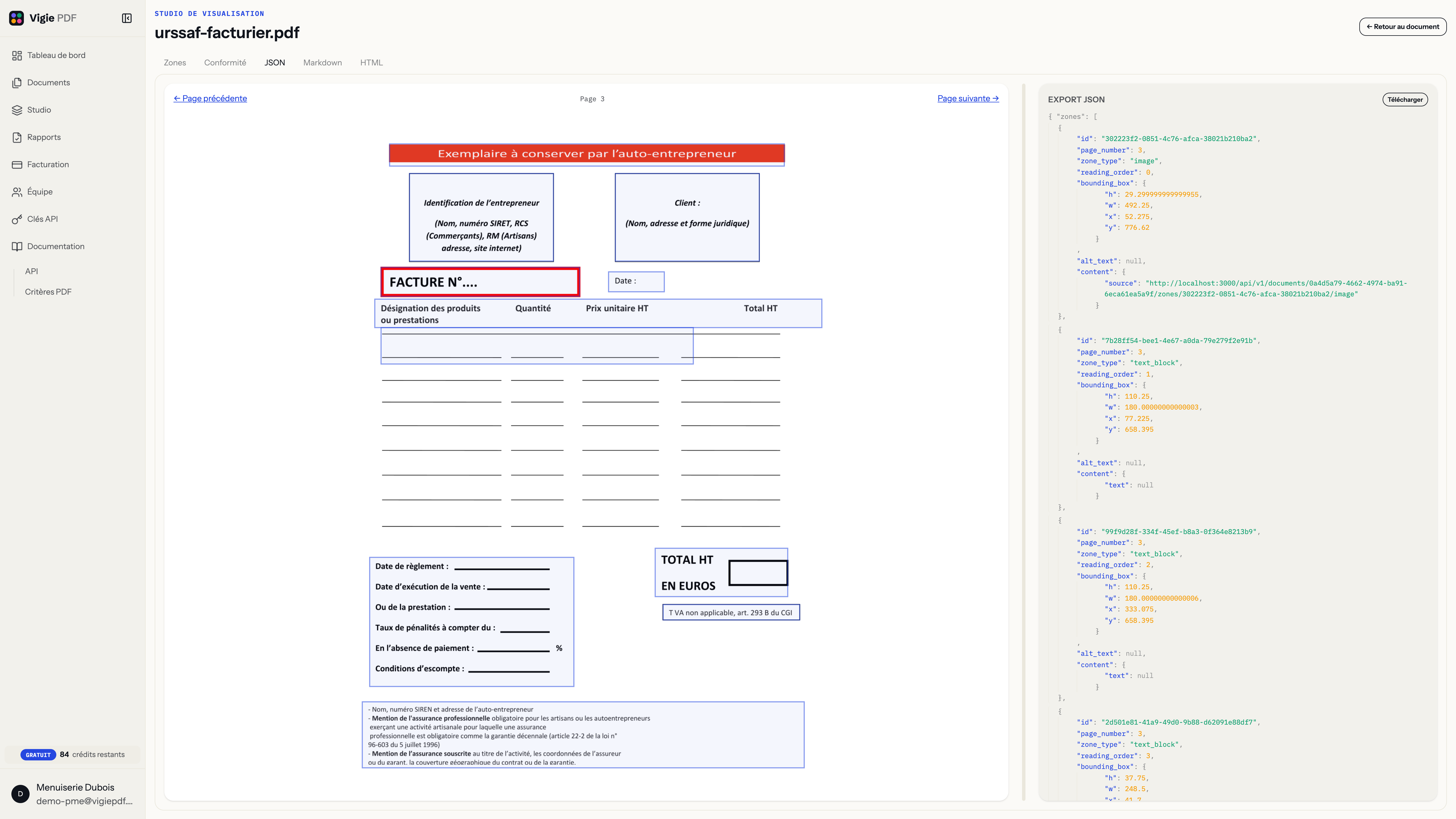Onglet JSON du Studio Vigie PDF sur une facture réelle (urssaf-facturier.pdf, page 3) : chaque zone taguée affiche son type, sa position exacte sur la page et son ordre de lecture, en regard de la page rendue à gauche.